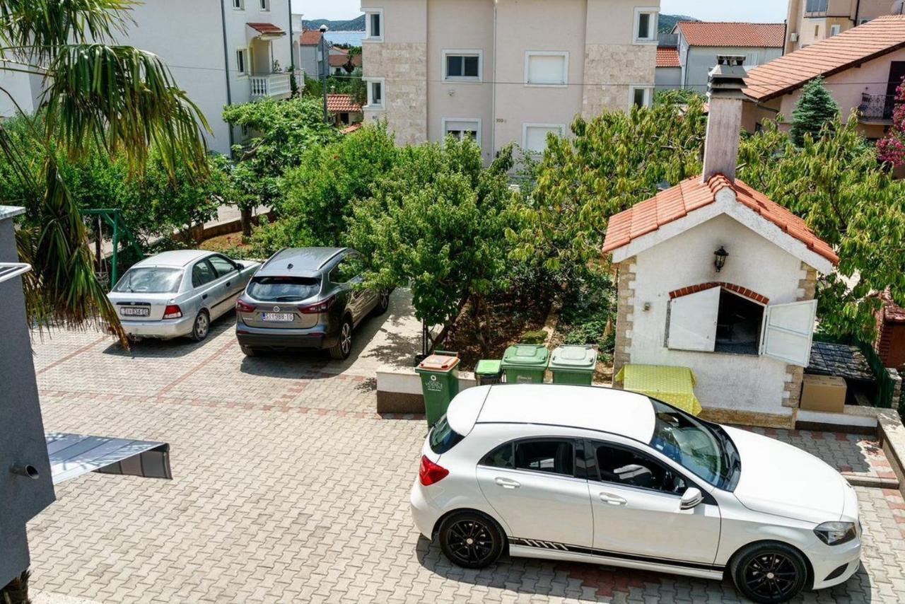 Apartments Blata *