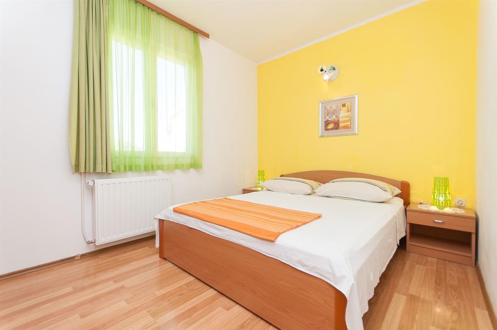 Apartments Blata *